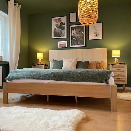 *neu* Extravagantes Eifelhaus Am Nuerburgring *