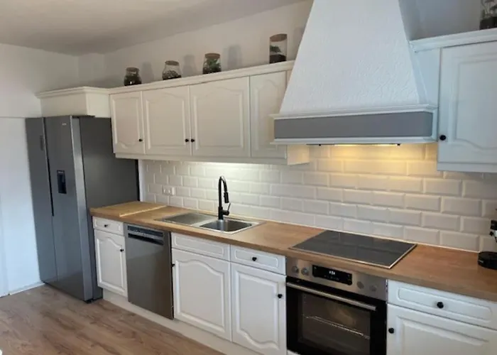 *neu* Extravagantes Eifelhaus Am Nuerburgring Holiday home *