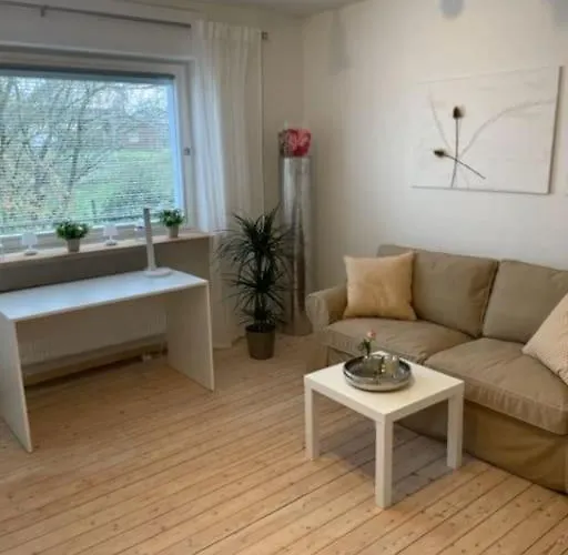 *neu* Extravagantes Eifelhaus Am Nuerburgring Mannebach (Vulkaneifel)