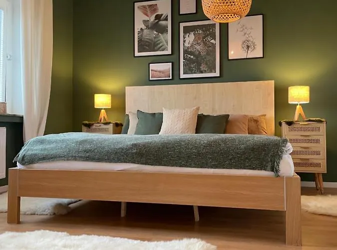 *neu* Extravagantes Eifelhaus Am Nuerburgring *